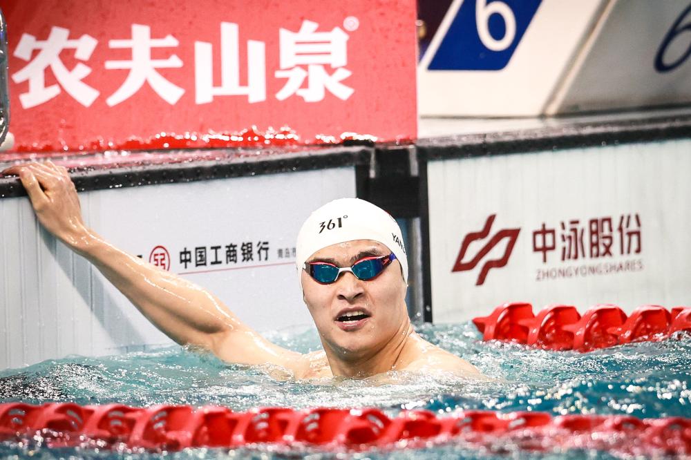 他似乎对在